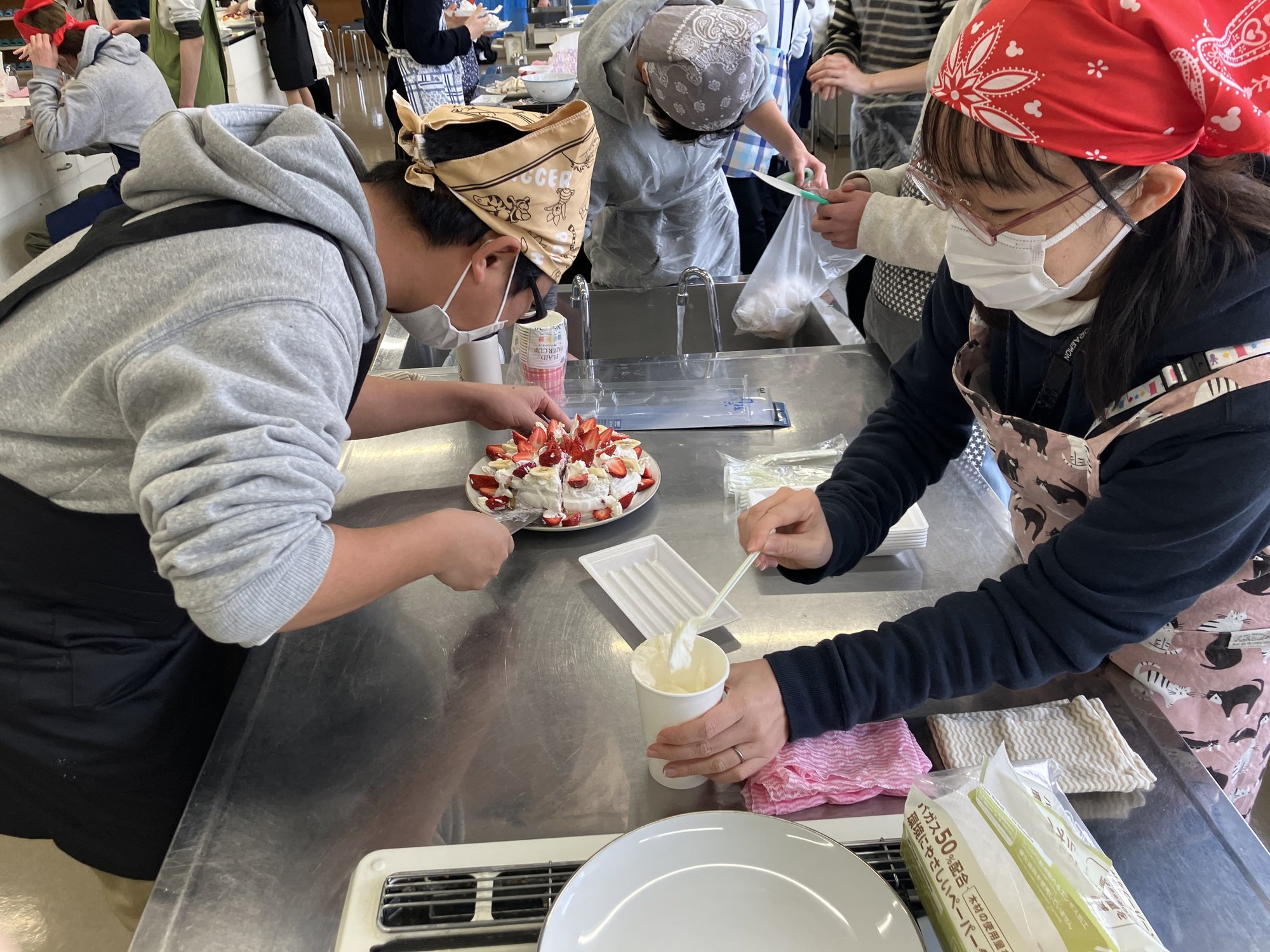 ケーキつくり1-min