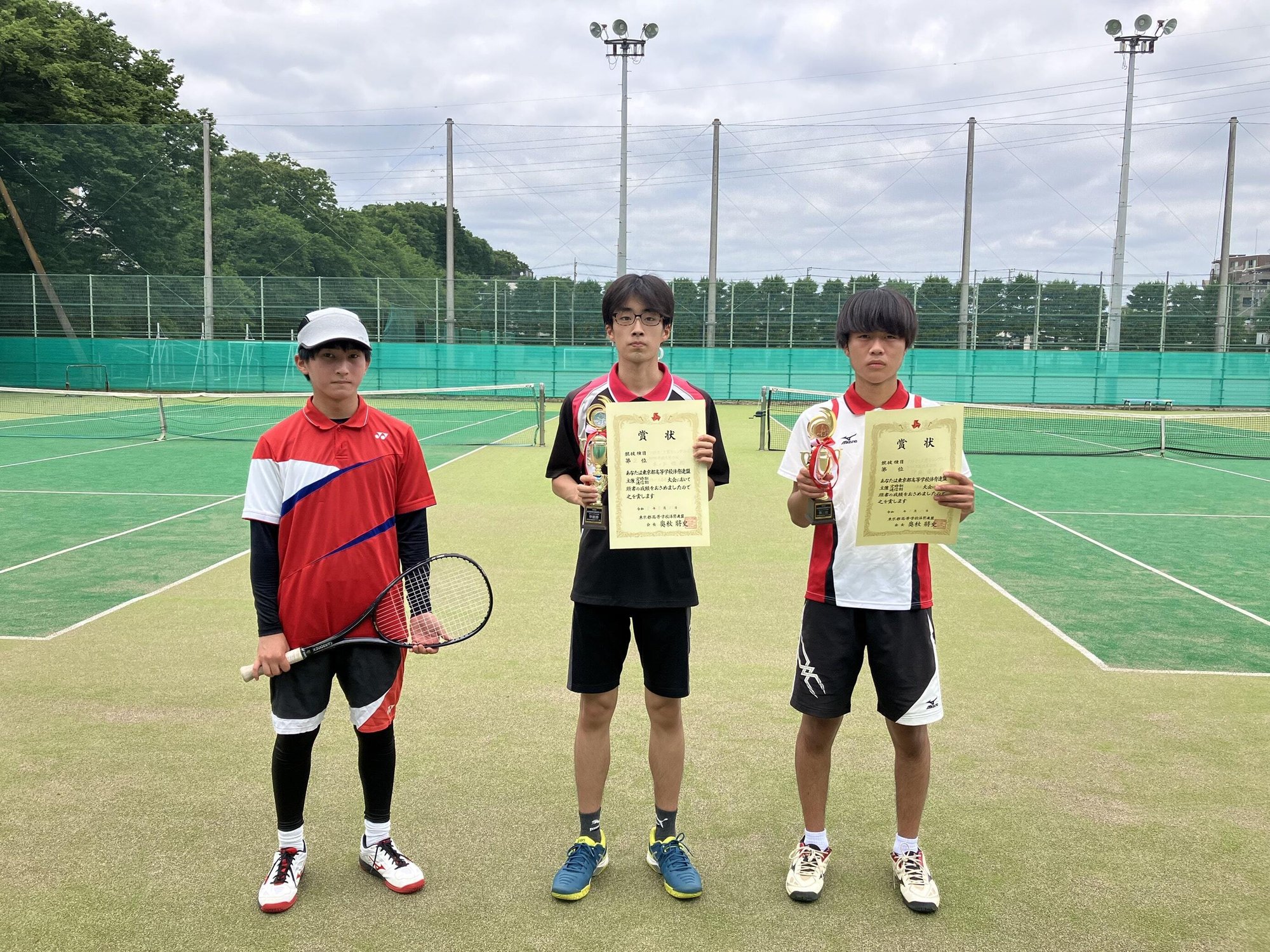 ソフトテニス部春季大会5月21日シングルス表彰-min