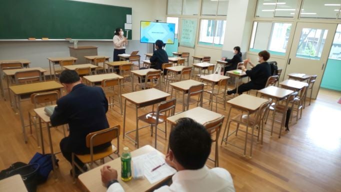 京都翔英協力校オリエンテーション・HR4月23日