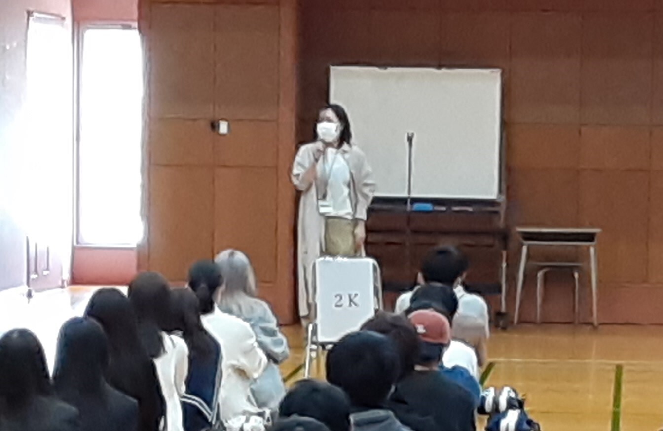 田中養護教諭からのあいさつ