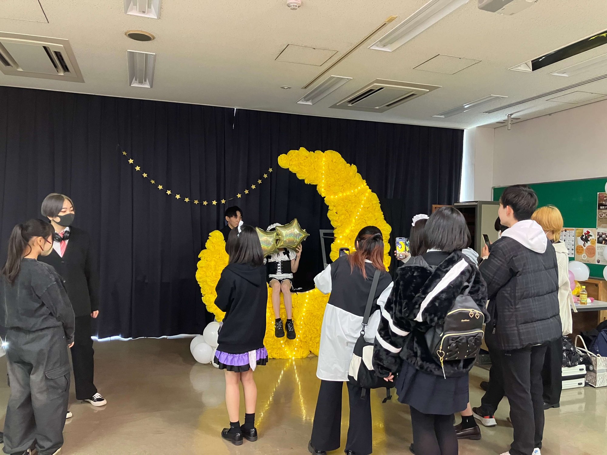 2023学園祭 登校1年 フォトスポット様子1