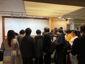 書籍販売コーナー盛況