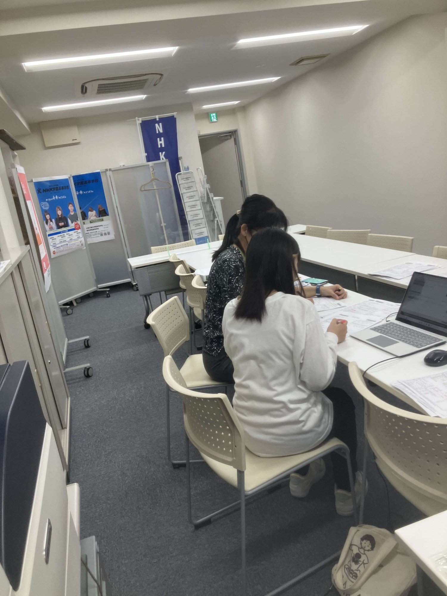 IMG_0270 まなびや大阪 就職サポートの様子-e1692948697397