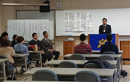 1575452632193-e1575454984983