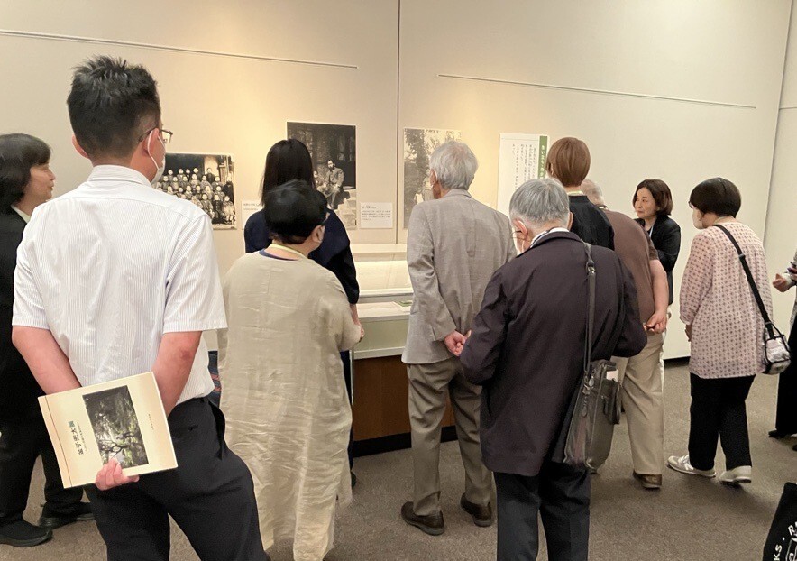 学芸員の方ご案内