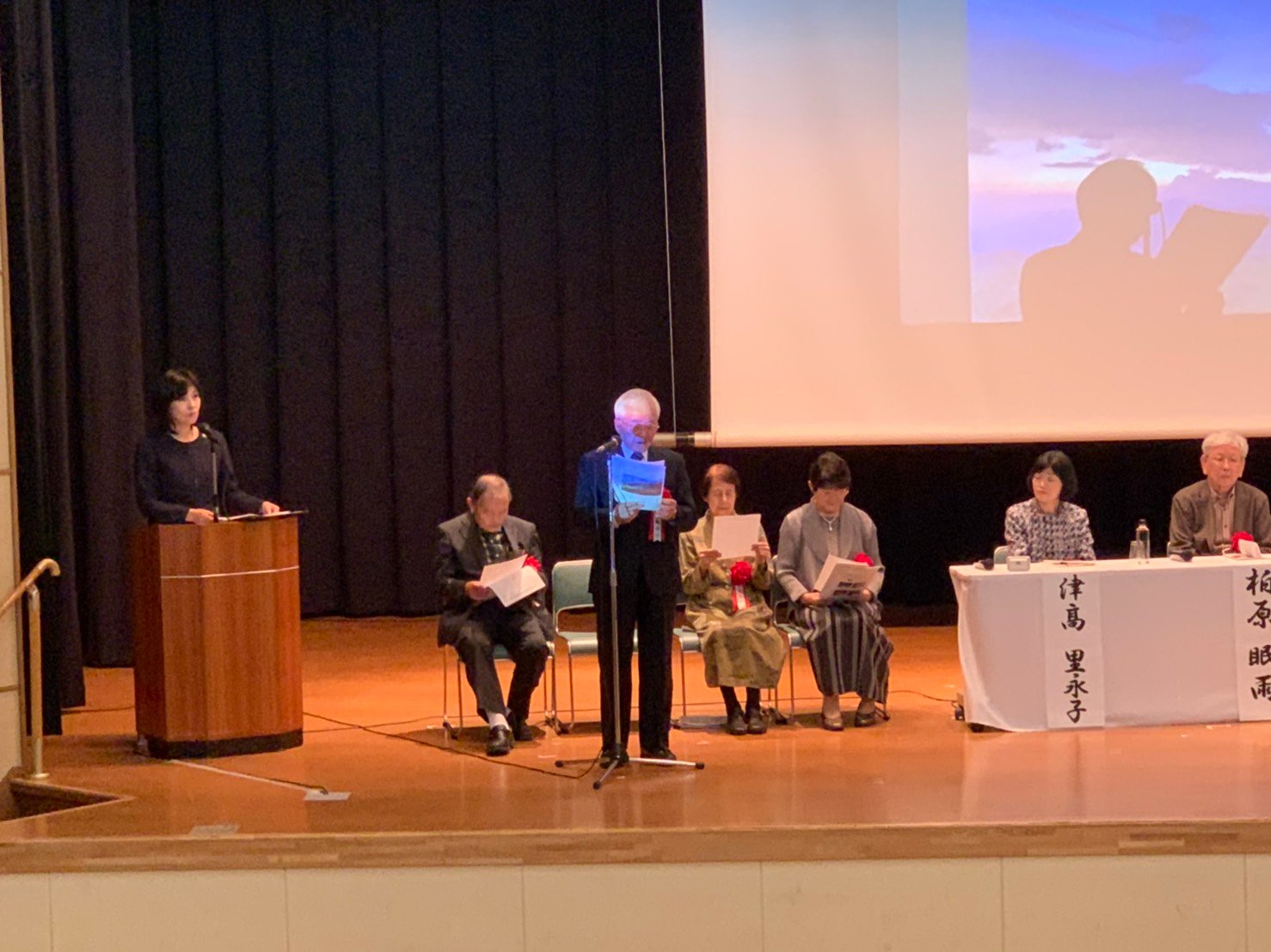 D53A939B-4B21-4F34-851D-A4DCD9F55D3F