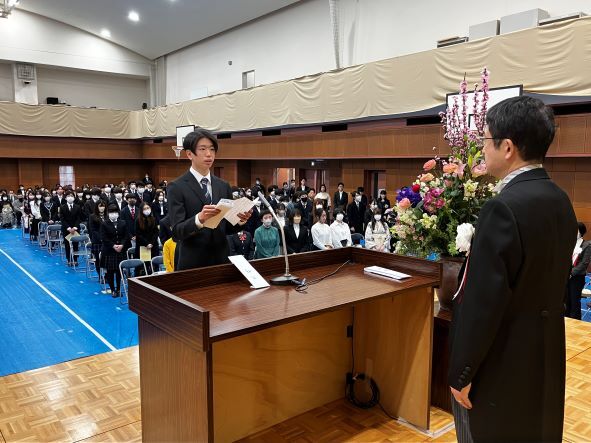 東京本校卒業式が行われました