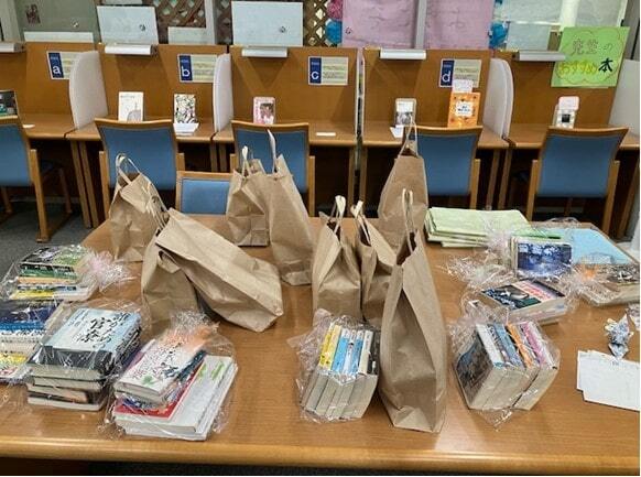 学園祭での＜本の福袋＞募金をユニセフへ