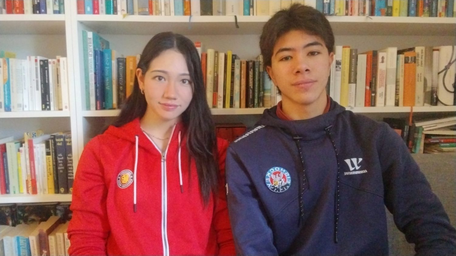 アイスホッケーのより良い環境を求めて兄妹でドイツへ。NHK学園で学業と両立！