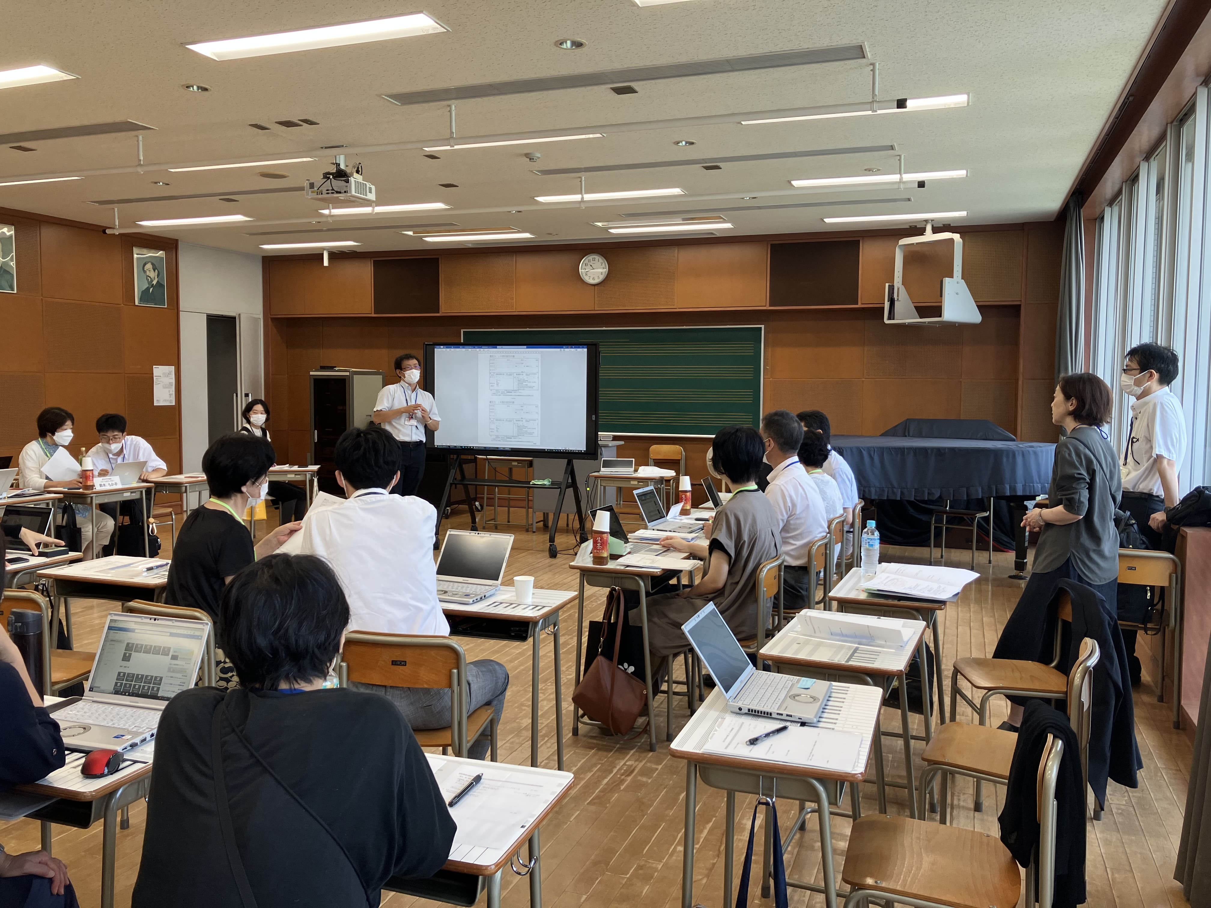 スクールカウンセラー・スクールソーシャルワーカー協働会議が開催されました