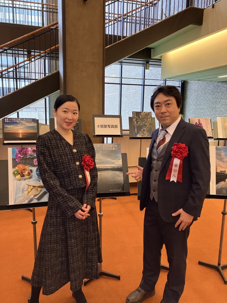 「＃短歌写真部」（NHK短歌テキスト）コーナー前　カン・ハンナさんと笹公人さん