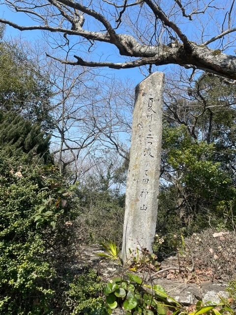 子規の句碑